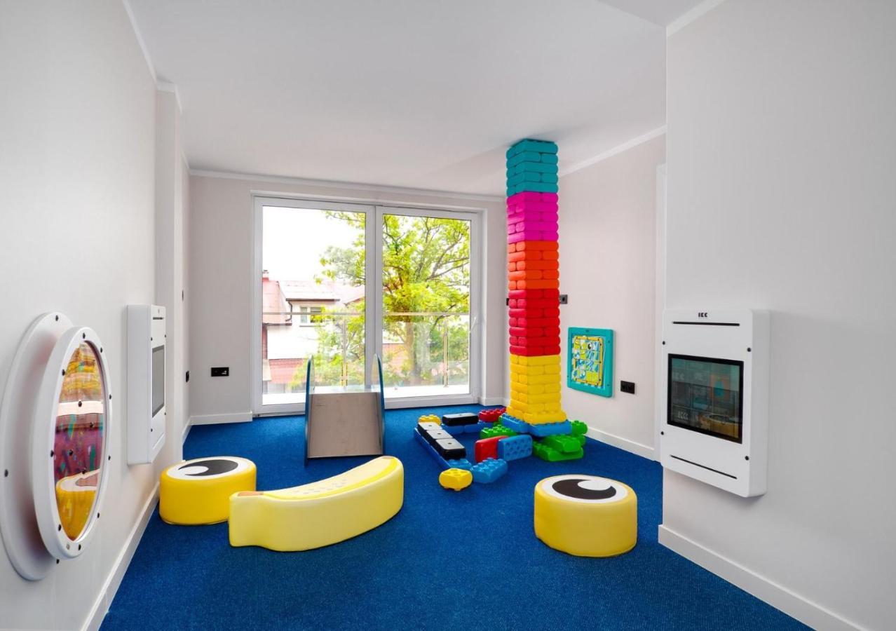 יארוסלאביש Resort Krol Plaza Spa & Wellness מראה חיצוני תמונה