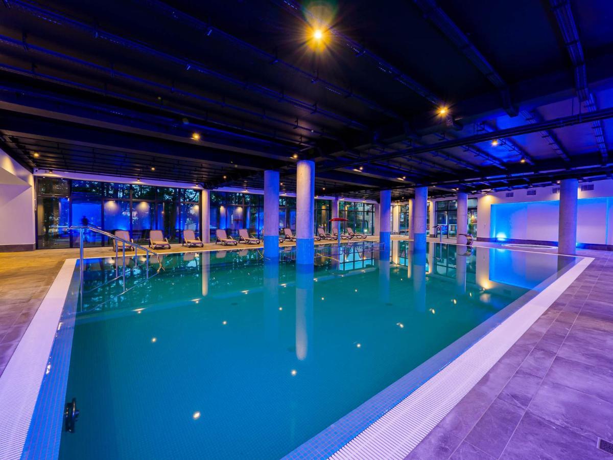 יארוסלאביש Resort Krol Plaza Spa & Wellness מראה חיצוני תמונה