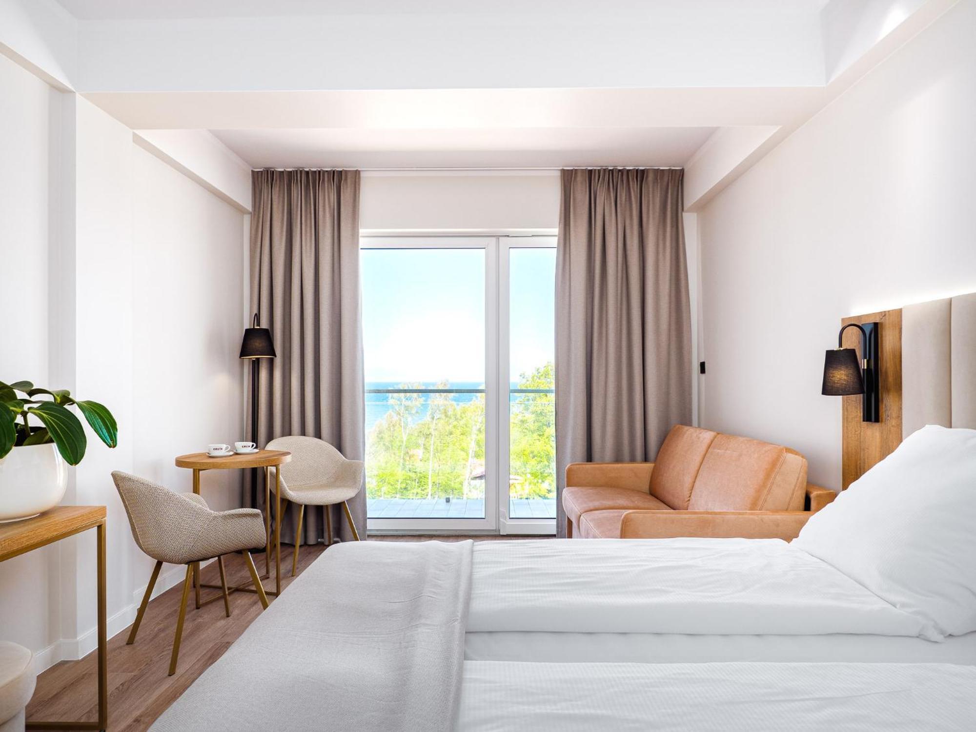 יארוסלאביש Resort Krol Plaza Spa & Wellness מראה חיצוני תמונה